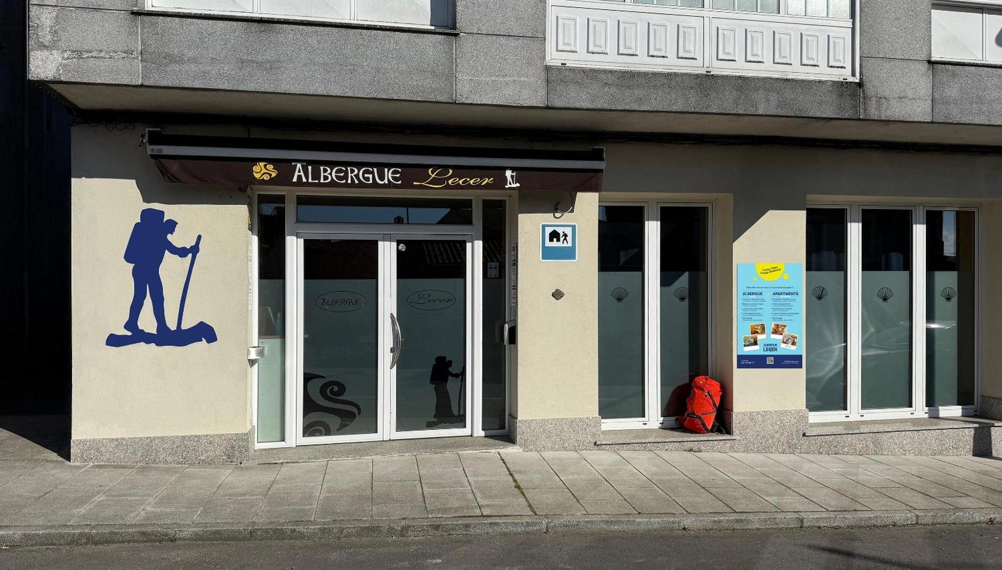 Albergue Lecer Sobrado Porta Exterior photo